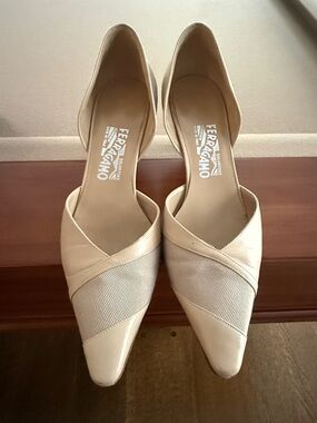 Salvatore Ferragamo Beige/Cream Pointed-Toe D'Orsay Pumps